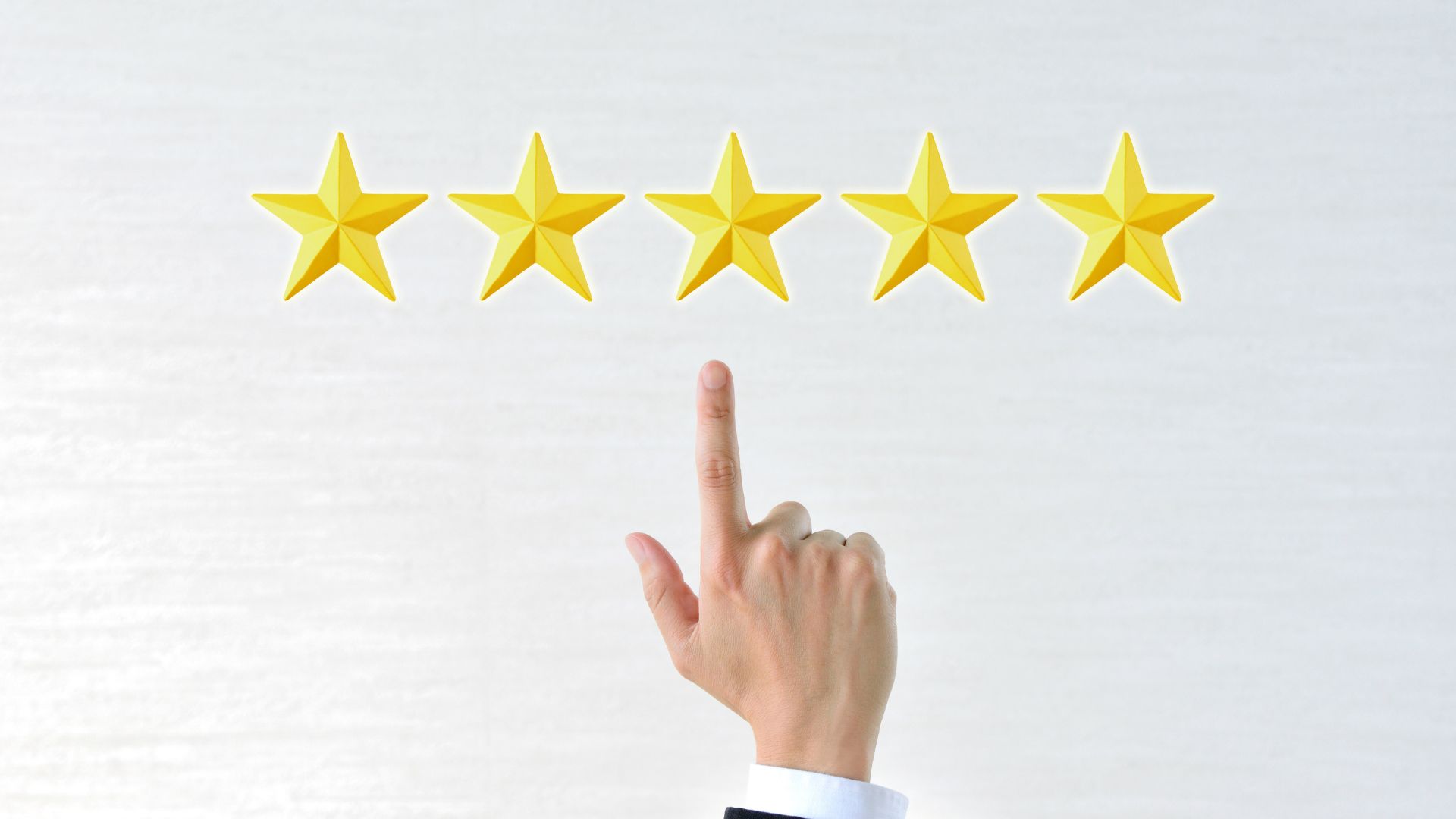 Descubra como avaliações podem ser seu diferencial competitivo em licitações e propostas